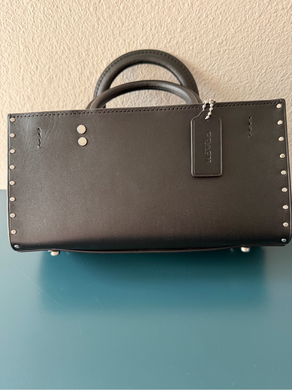 Coach Rogue 26 with Rivets - Picture 3 of 15